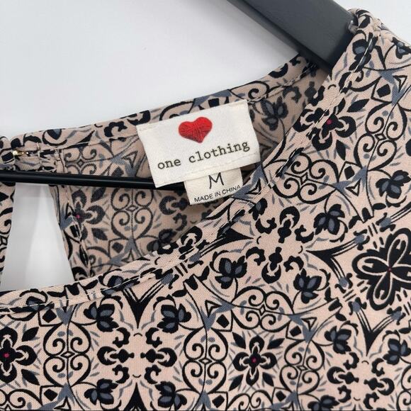 Long sleeve Boho Dress Size Medium - Picture 2 of 8